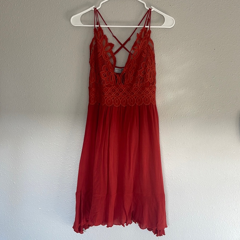 Rust Lace Top Ruffle Bottom Midi Dress